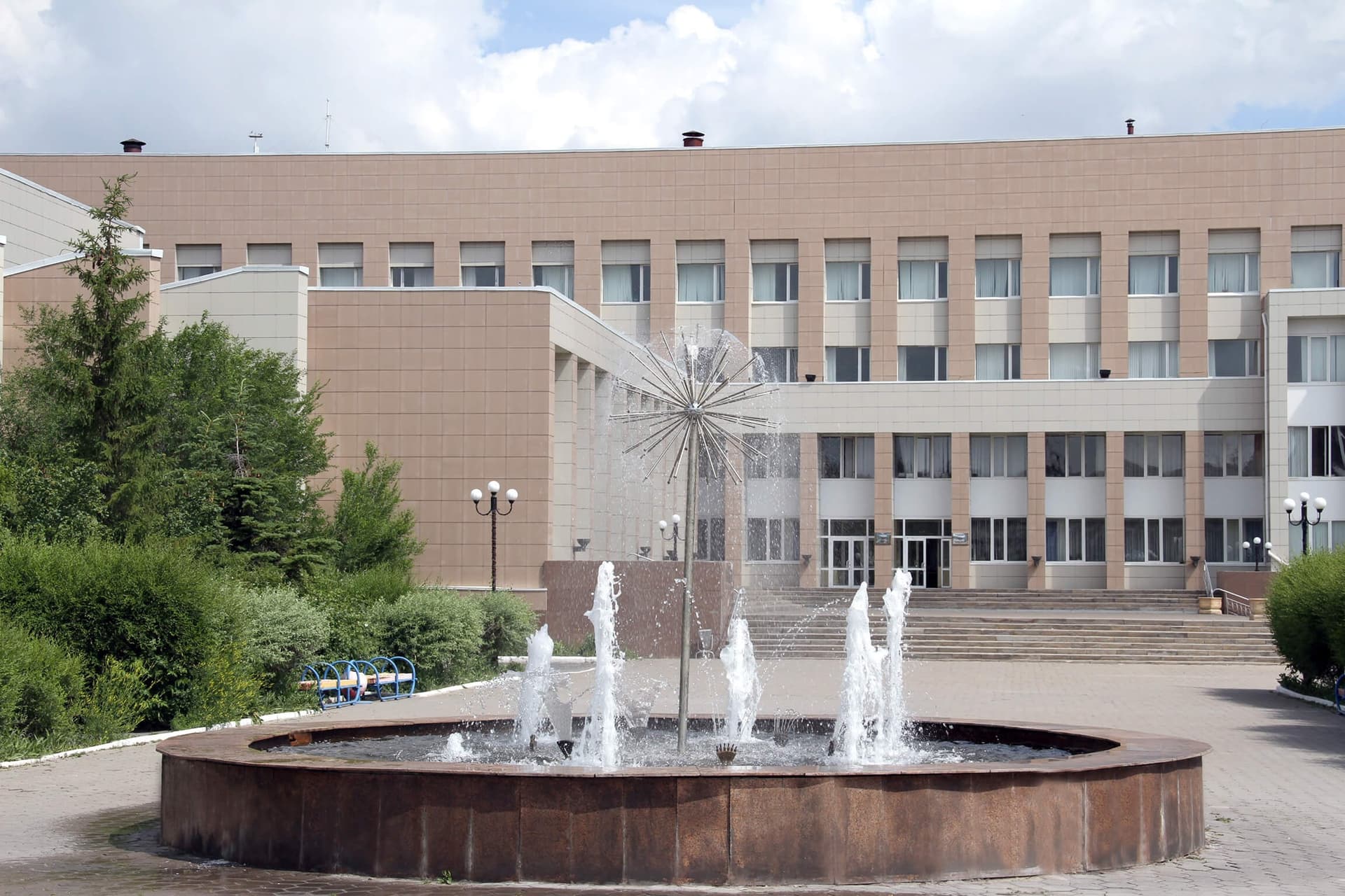Karaganda Industrial University photo 1