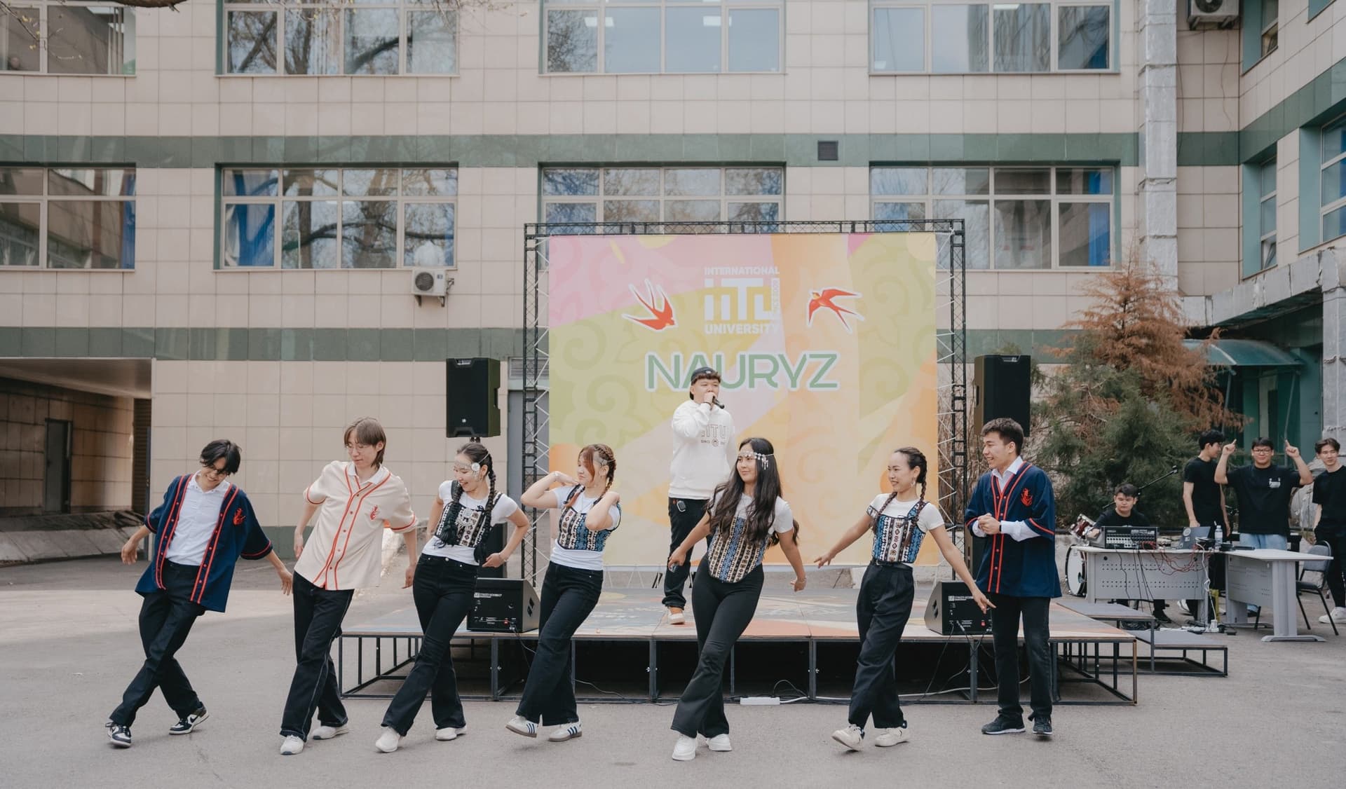 Taraz Innovation-Humanitarian University photo 7