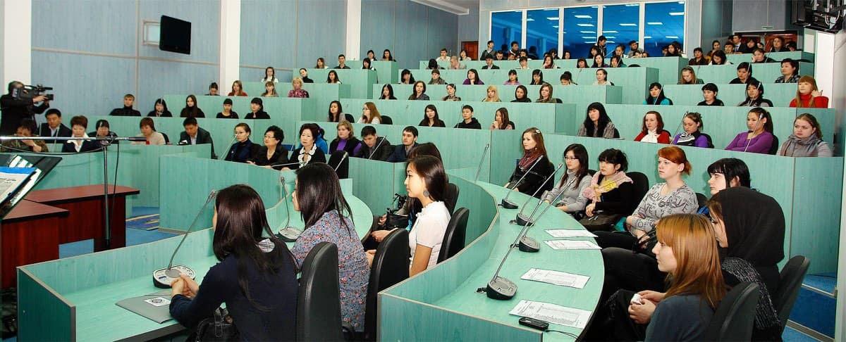 Қарағанды экономика университеті photo 4